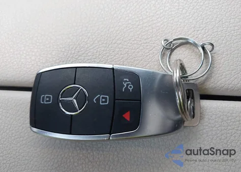 2020 Mercedes-Benz Glb 250 4Matic из США, поврежденный, VIN W1N4M4HB7LW071483